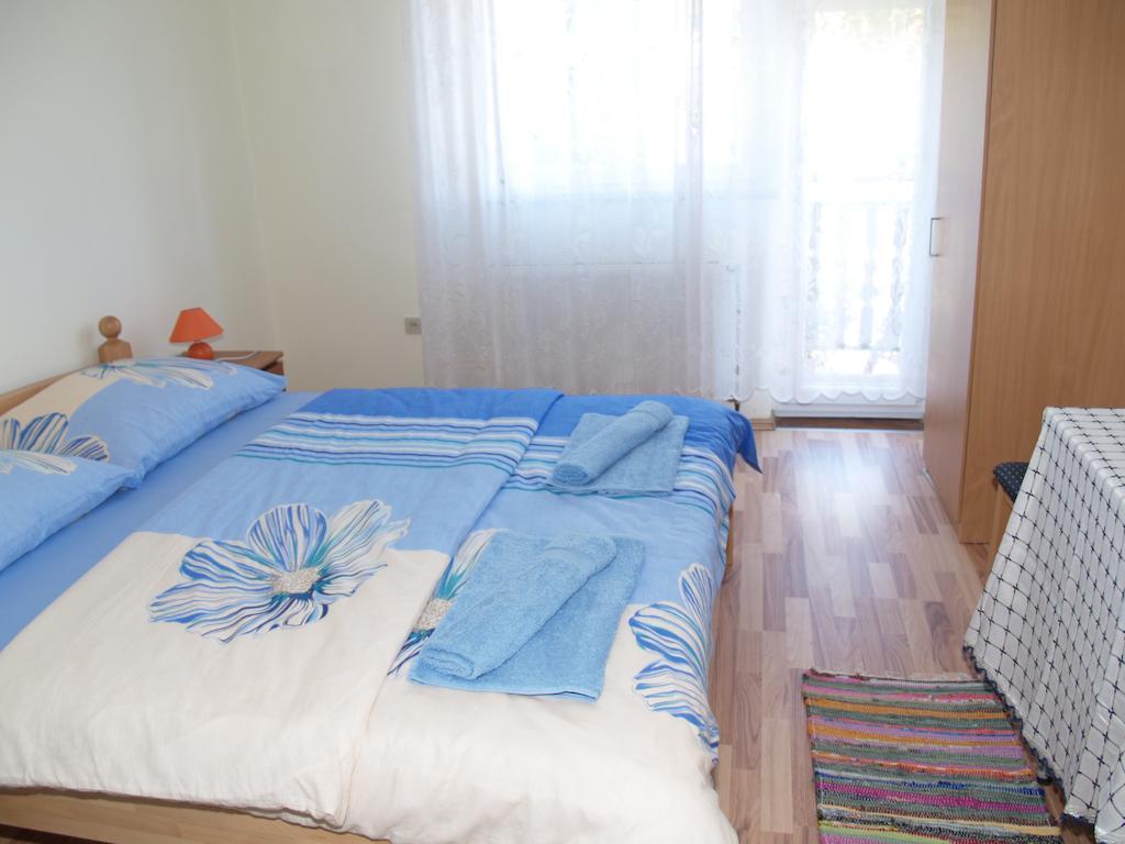 Rooms Zigic コレニツァ 部屋 写真